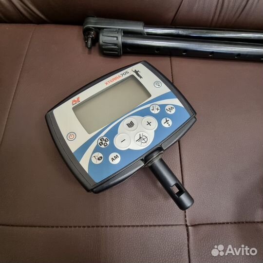 Металлоискатель Minelab X-terra 705