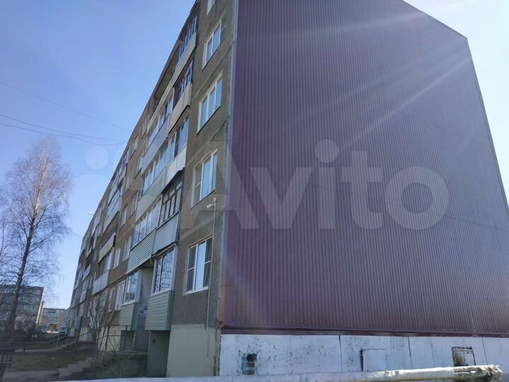 2-к. квартира, 53 м², 1/5 эт.