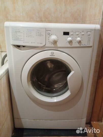 Стиральная машина indesit