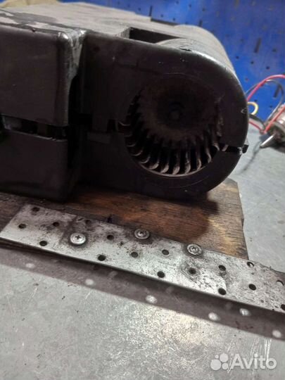 Дополнительная печка салона