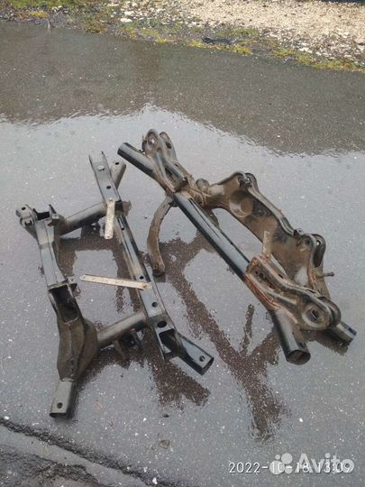 Задняя балка Мицубиси Лансер 10