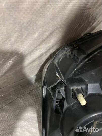 Фара передняя правая Renault Duster 2010-2015