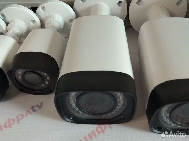 Видеонаблюдение 22 IP камеры с микрофоном 4Мп