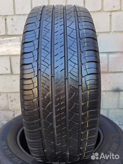 Michelin Latitude Tour HP 215/60 R16