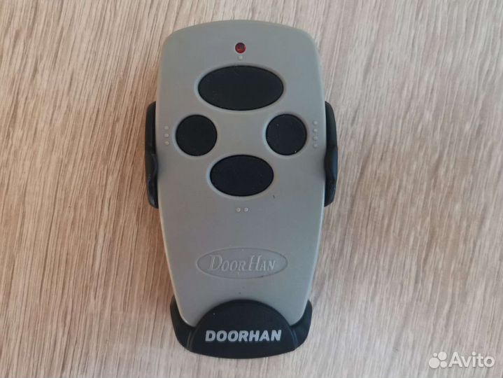 Брелок пульт от ворот, шлагбаума Doorhan