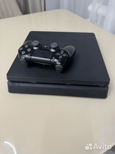 Sony PS4 slim 1tb