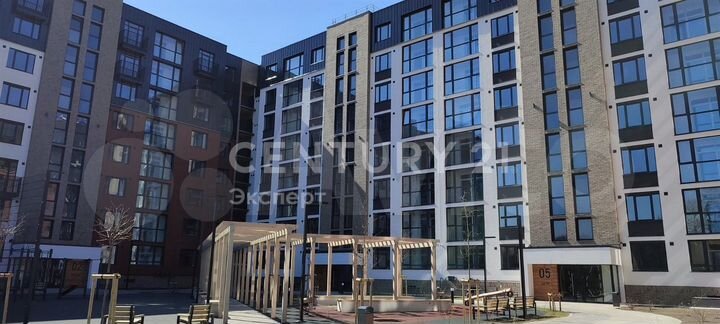 2-к. квартира, 70,2 м², 2/8 эт.