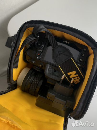 Зеркальный фотоаппарат Nikon d3100