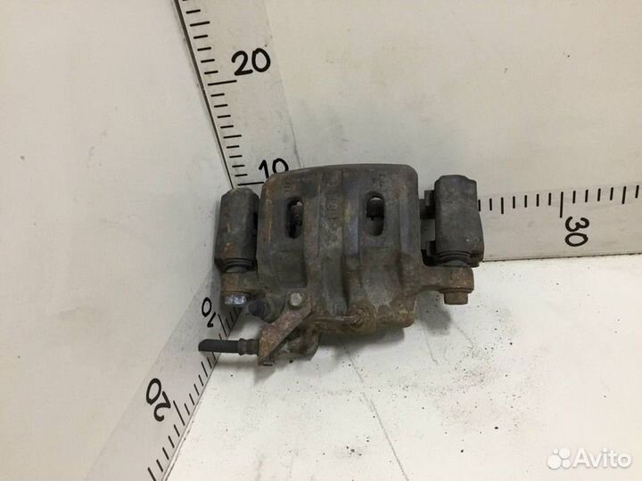 Суппорт передний правый