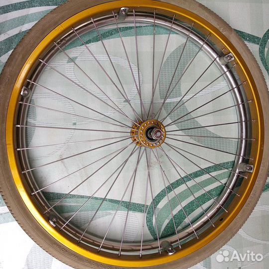 Колесо для инвалидной коляски