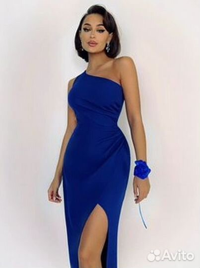Синее коктейльное платье в пол ассиметричного кроя