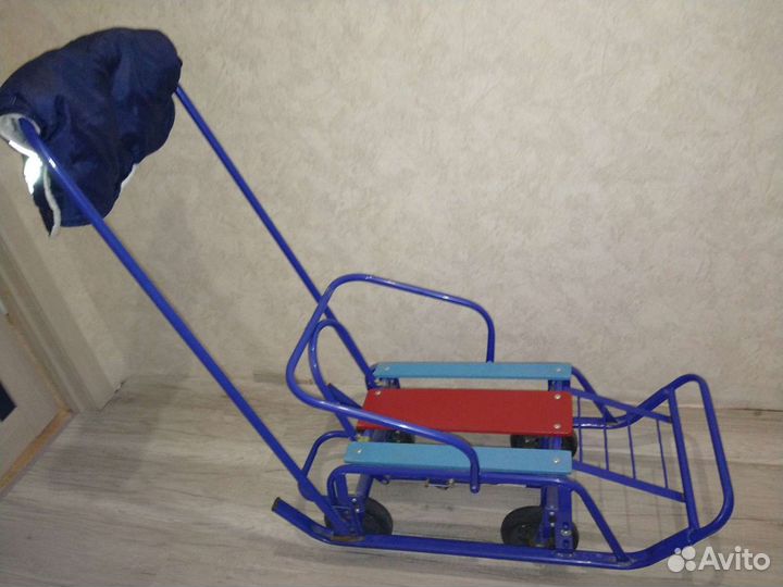 Детские санки на колесах