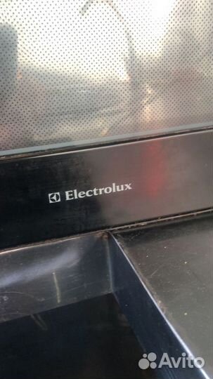 Конвекционная печь Electrolux