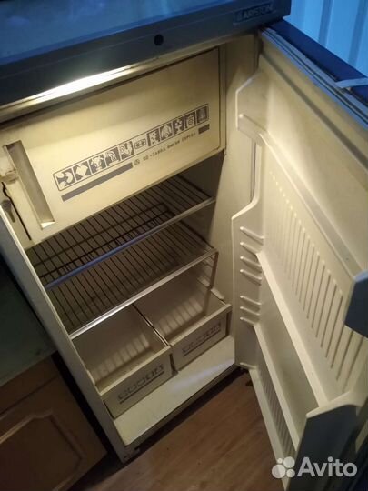 Холодильник высота 130