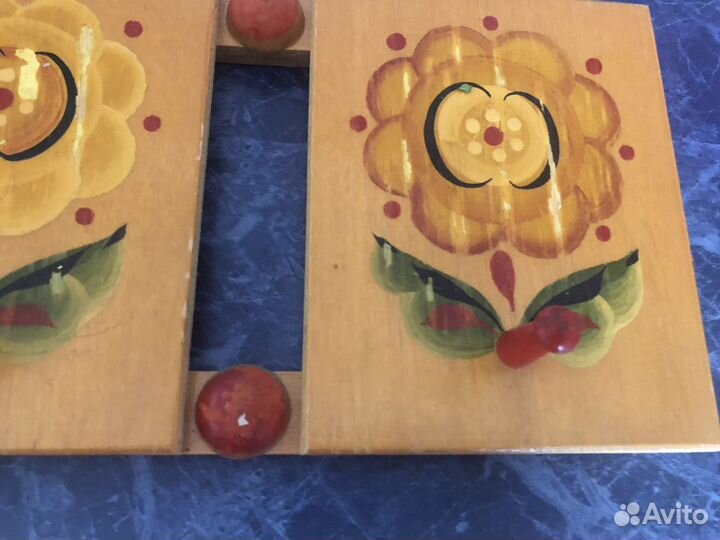 Кухонная вешалка