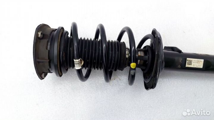 Амортизатор подвески передний Skoda Octavia A8