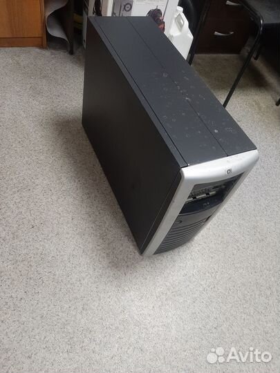 Сервер HP Proliant ML 150