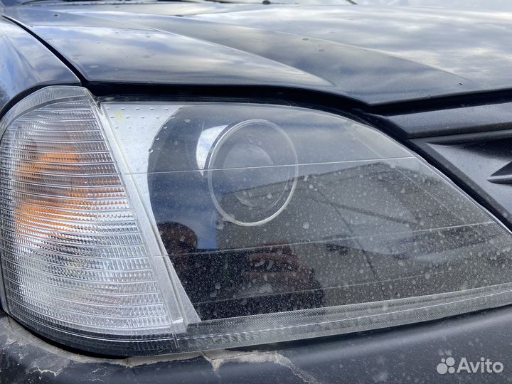 Фары на renault logan 1