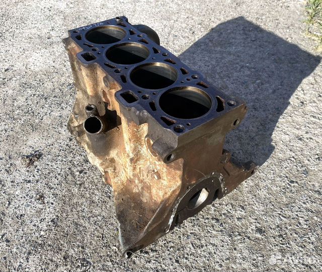 Блок цилиндров Ваз 2112 1.5л 16V Двс 120 мотор