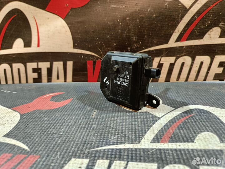 Сервопривод заслонки печки Opel Astra H