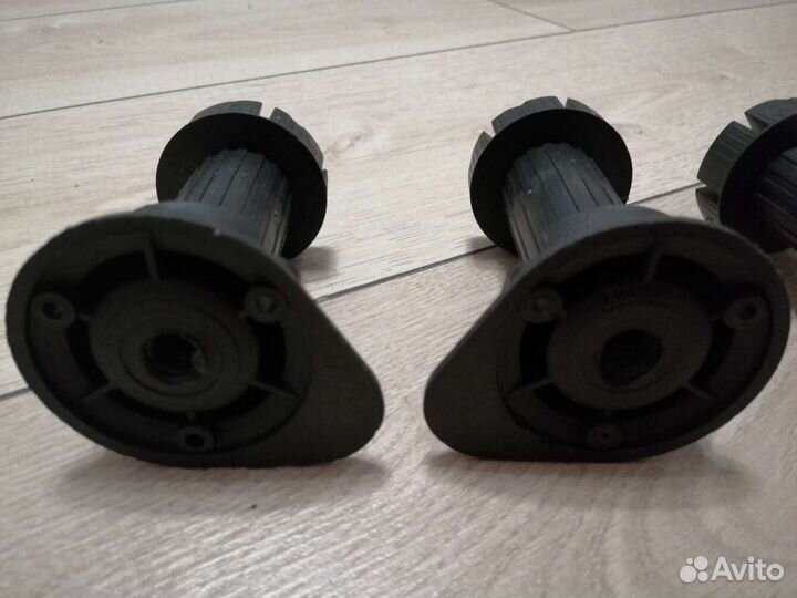 Опора регулируемая 100мм