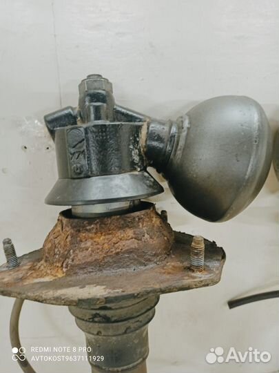 Амортизатор передний Citroen C5 2005-2008