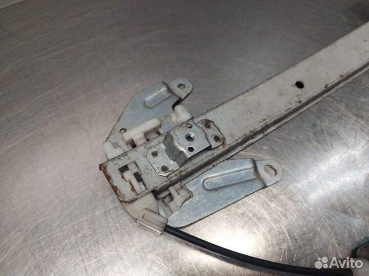 Стеклоподъемник задний левый Nissan Almera G15RA 1