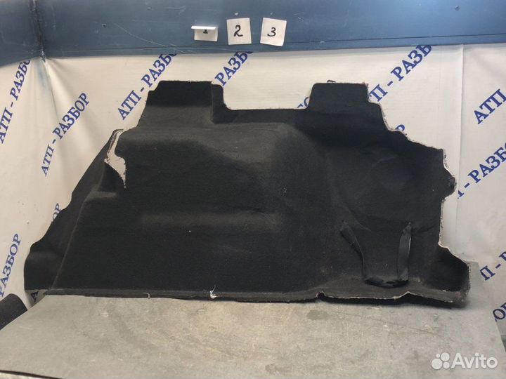 Обшивка правая Ford Focus 3 2011-2015