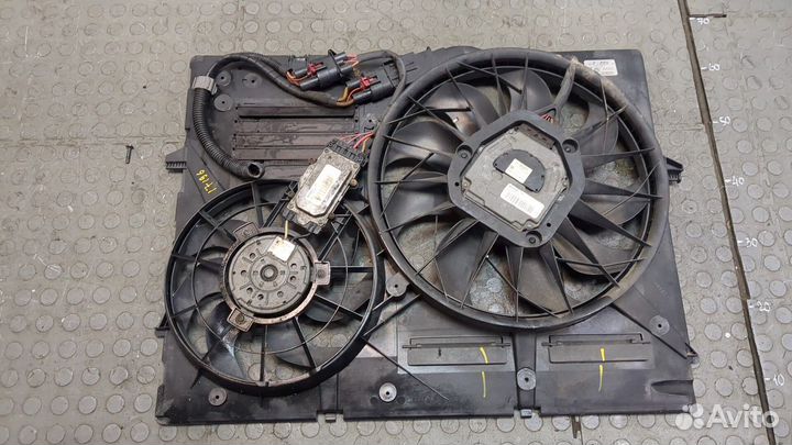 Вентилятор радиатора Volkswagen Touareg, 2010