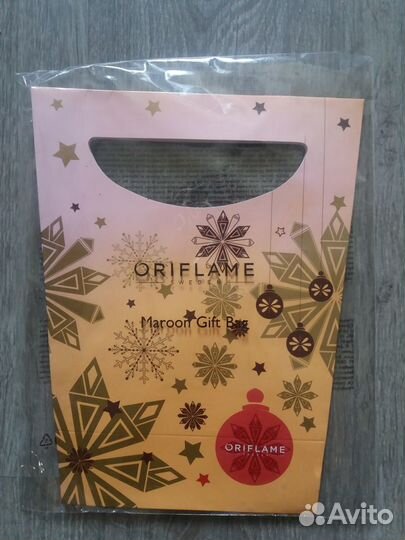 Пакет подарочный новогодний oriflame