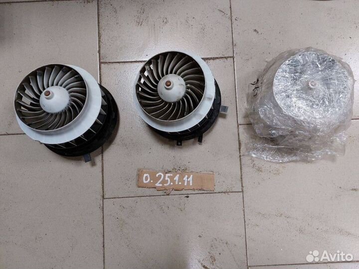 Моторчик печки GLC X253 RHD