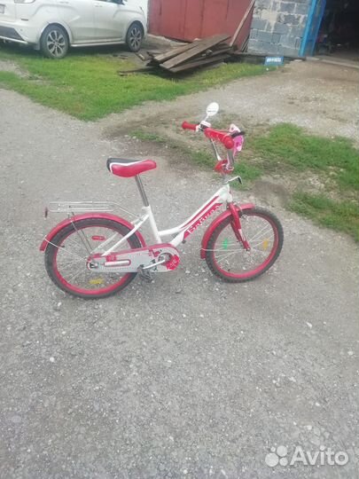 Велосипед для девочки (розовый) 7 -10 лет