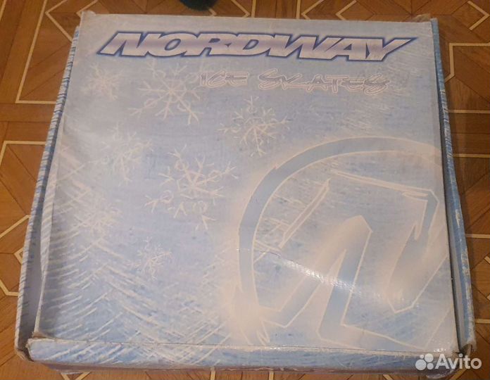 Коньки женские