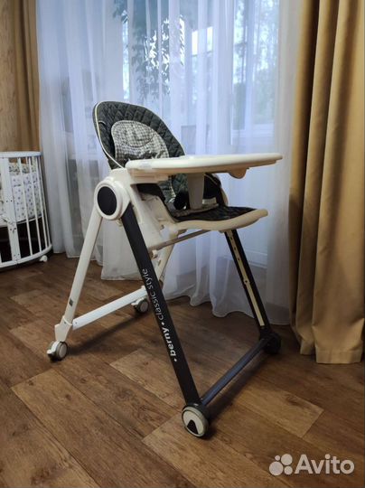 Стульчик для кормления happy baby