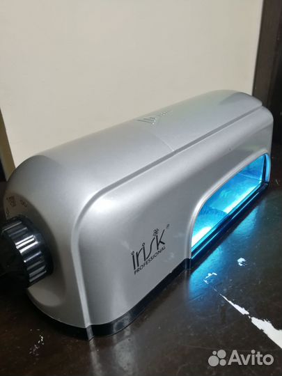 Ультрафиолетовая лампа для маникюра
