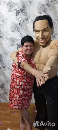 Поздравление от Артура Пирожкова