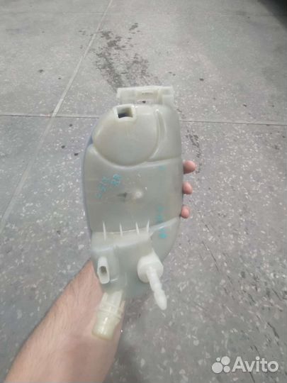 Расширительный бачок mercedes