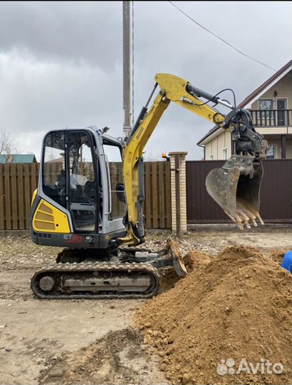 Экскаватор с гидробуром гидромолот