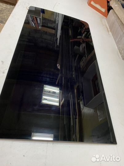 Стекло на боковую дверь Т5