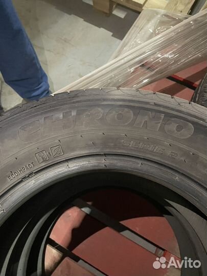 Pirelli Chrono 2 215/65 R15 104T