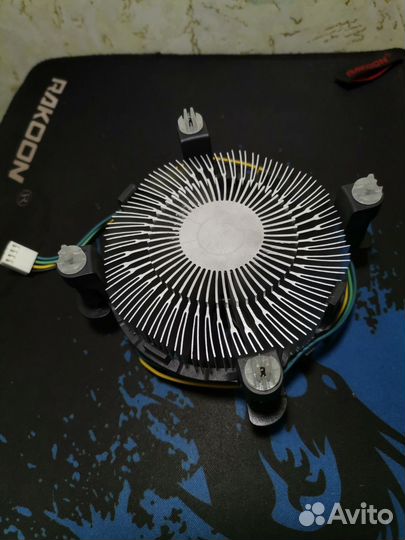 Кулер процеccорный intel
