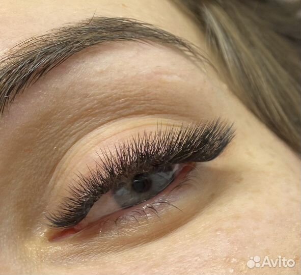 Наращивание ресничек