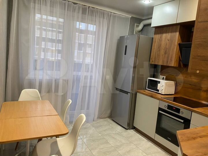 1-к. квартира, 35,6 м², 16/18 эт.