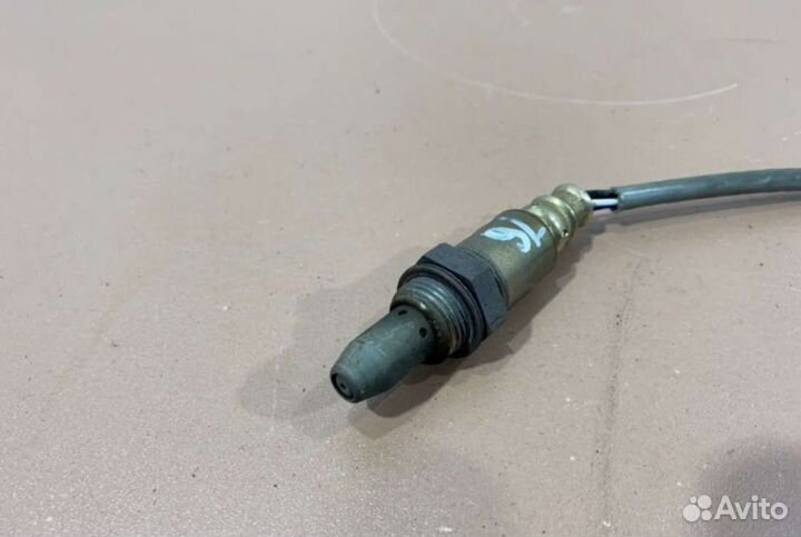 Датчик кислорода лямбда зонд верхний Nissan