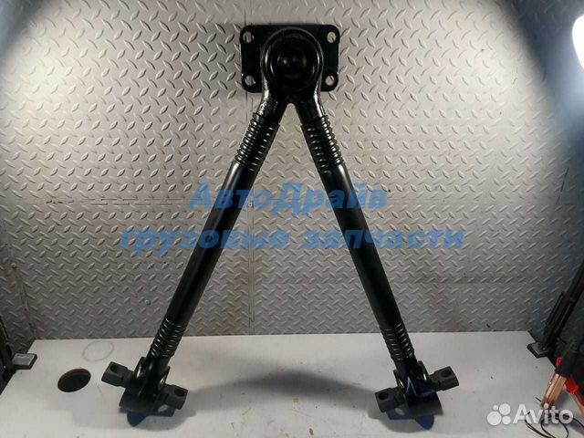 Тяга реактивная Ивеко Стралис V-образная