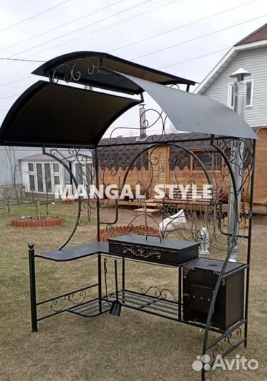 Беседка с мангалом