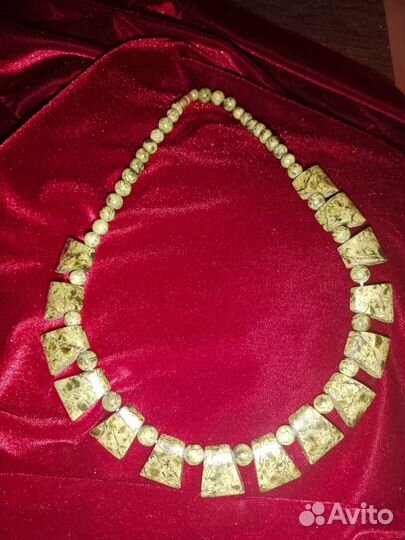 Ожерелье