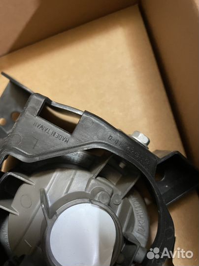 Фара противотуманная левая Mazda 3 BL