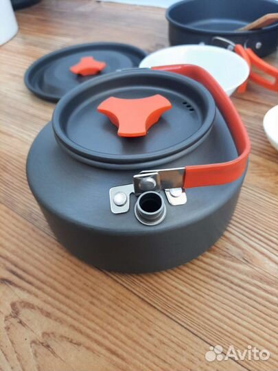 Посуда для кемпинга