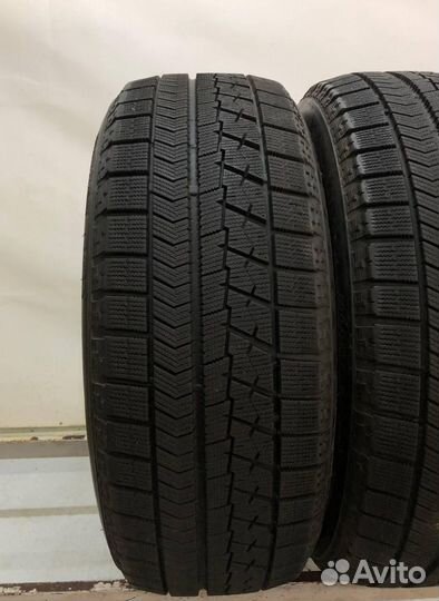 Bridgestone Blizzak VRX 225/60 R17 99W